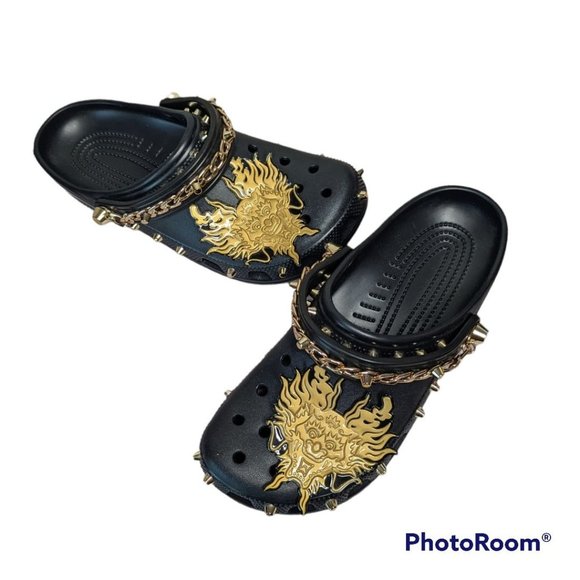 CROCS Shoes - NWOT Crocs Vivienne Tam Rare Black & Gold Size 8 Men / 10 Women